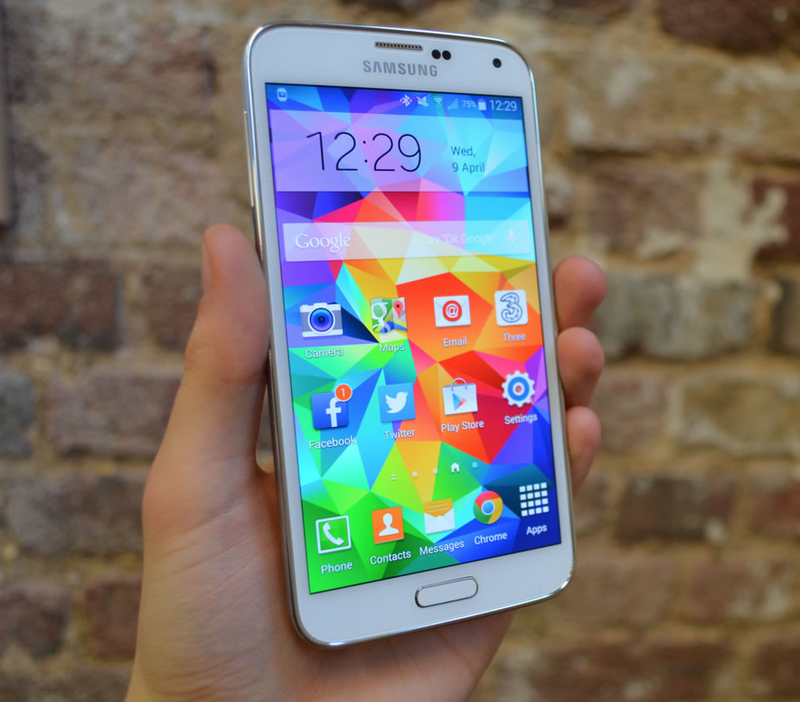 Samsung Galaxy S5 Hands-On Review