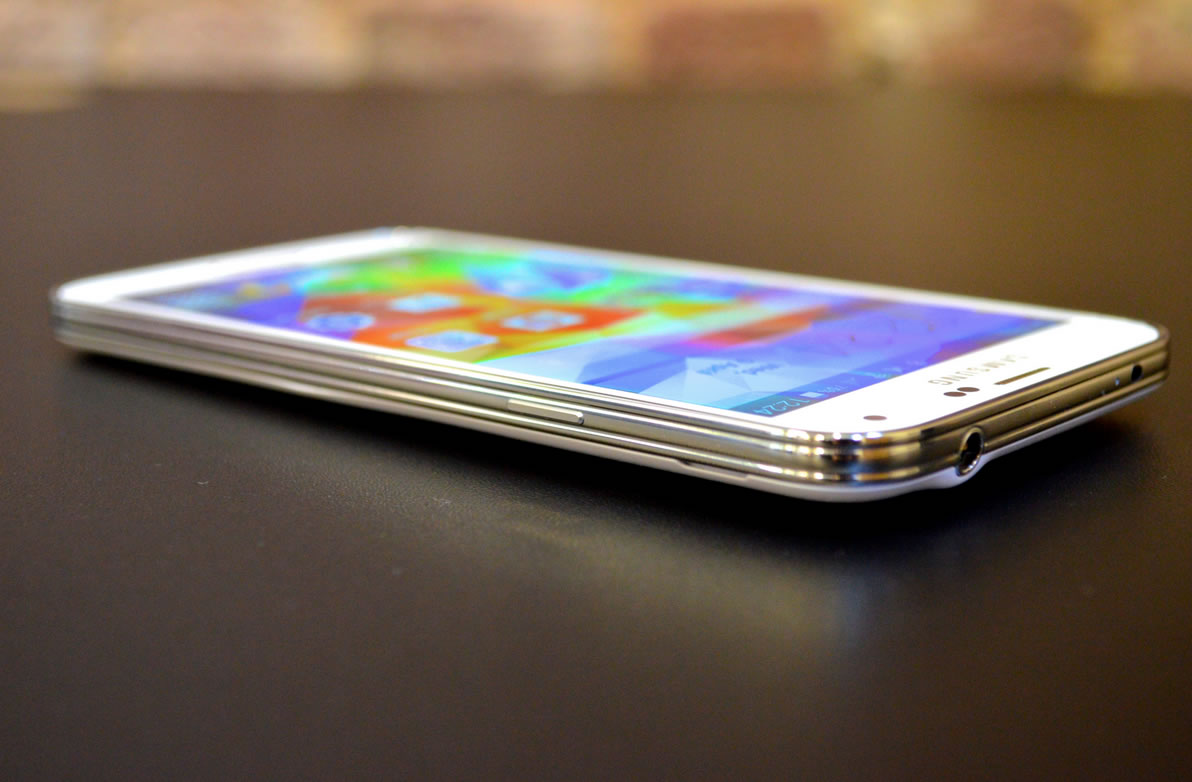 Samsung Galaxy S5 Review 