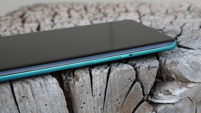 OnePlus 8 Pro - Side Angle