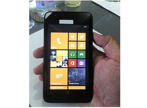 Nokia Lumia 625 : 4.7 Inch Windows Phone  With GDR2 Incoming